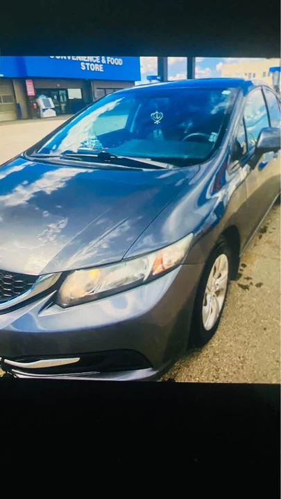 2013 Honda Civic 9th Gen - Image 5 of 15