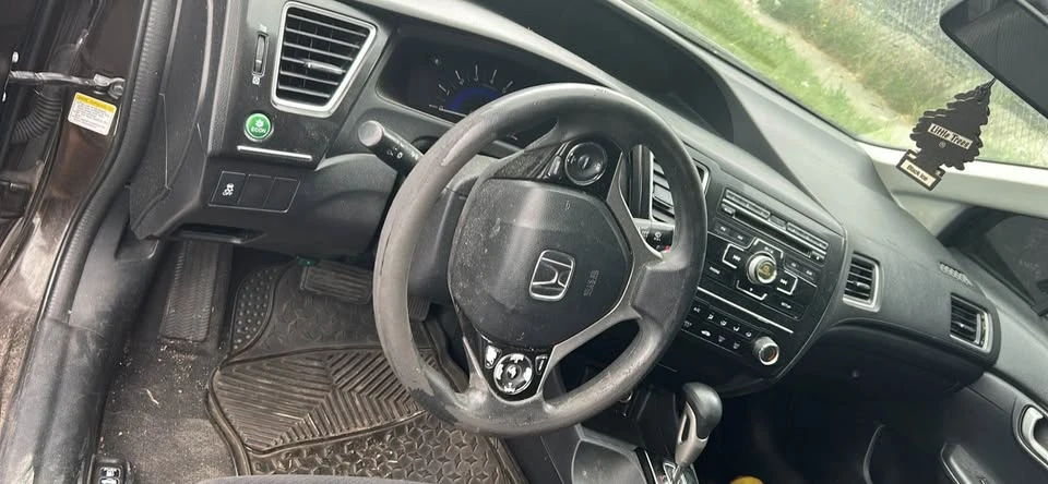 2013 Honda Civic - Image 5 of 8