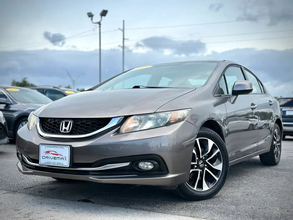 2013 Honda Civic 9th Gen - Image 7 of 20