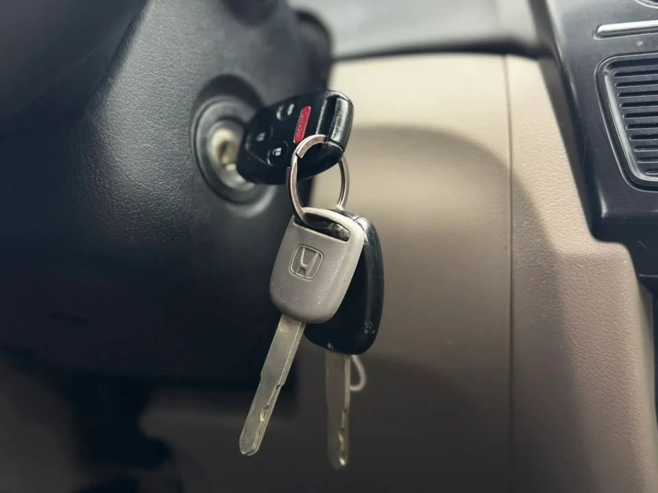 2013 Honda Civic 9th Gen - Image 18 of 20
