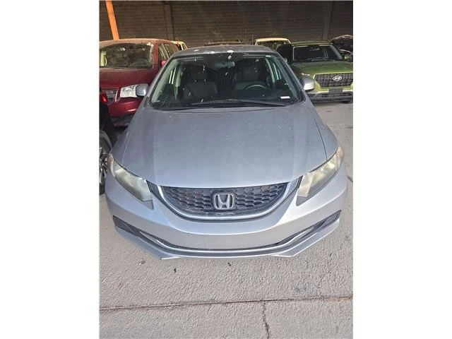 2013 Honda Civic 9th Gen - Image 2 of 9