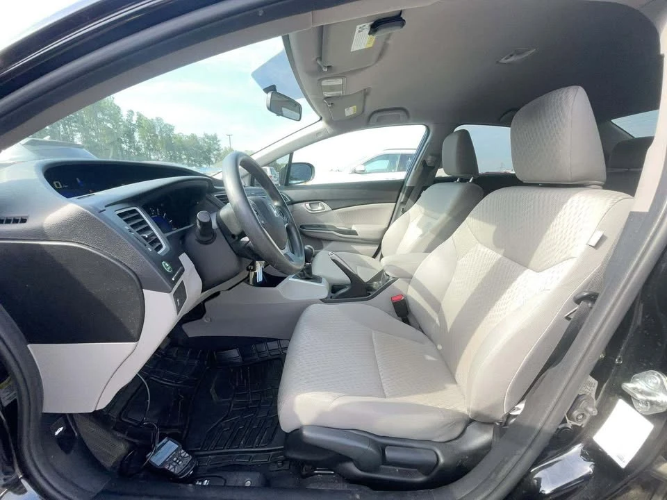 2013 Honda Civic 9th Gen - Image 5 of 7