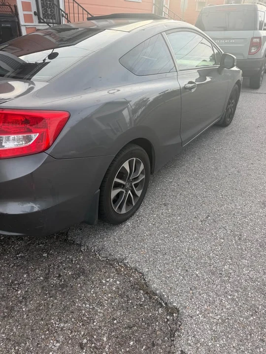 2013 Honda Civic 9th Gen - Image 3 of 6