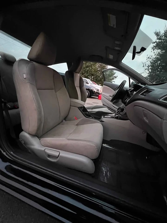 2013 Honda Civic 9th Gen - Image 8 of 13