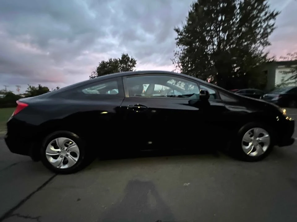2013 Honda Civic 9th Gen - Image 5 of 13