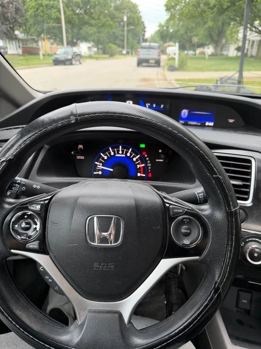 2013 Honda Civic 9th Gen - Image 7 of 8