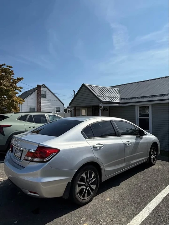 2013 Honda Civic 9th Gen - Image 3 of 5