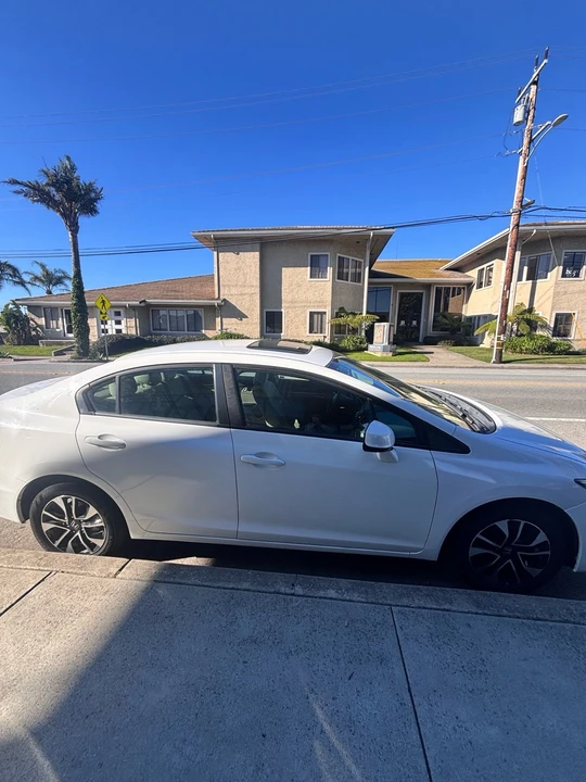 2013 Honda Civic 9th Gen - Image 3 of 8