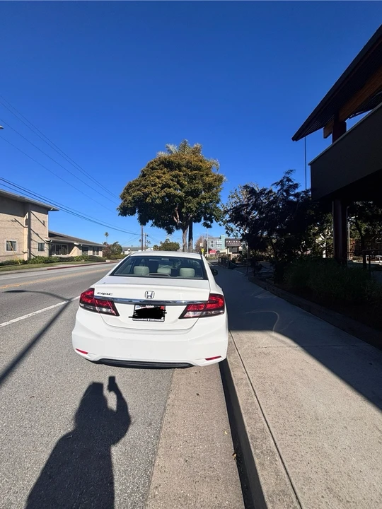 2013 Honda Civic 9th Gen - Image 4 of 8