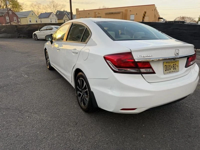 2013 Honda Civic 9th Gen - Image 6 of 12