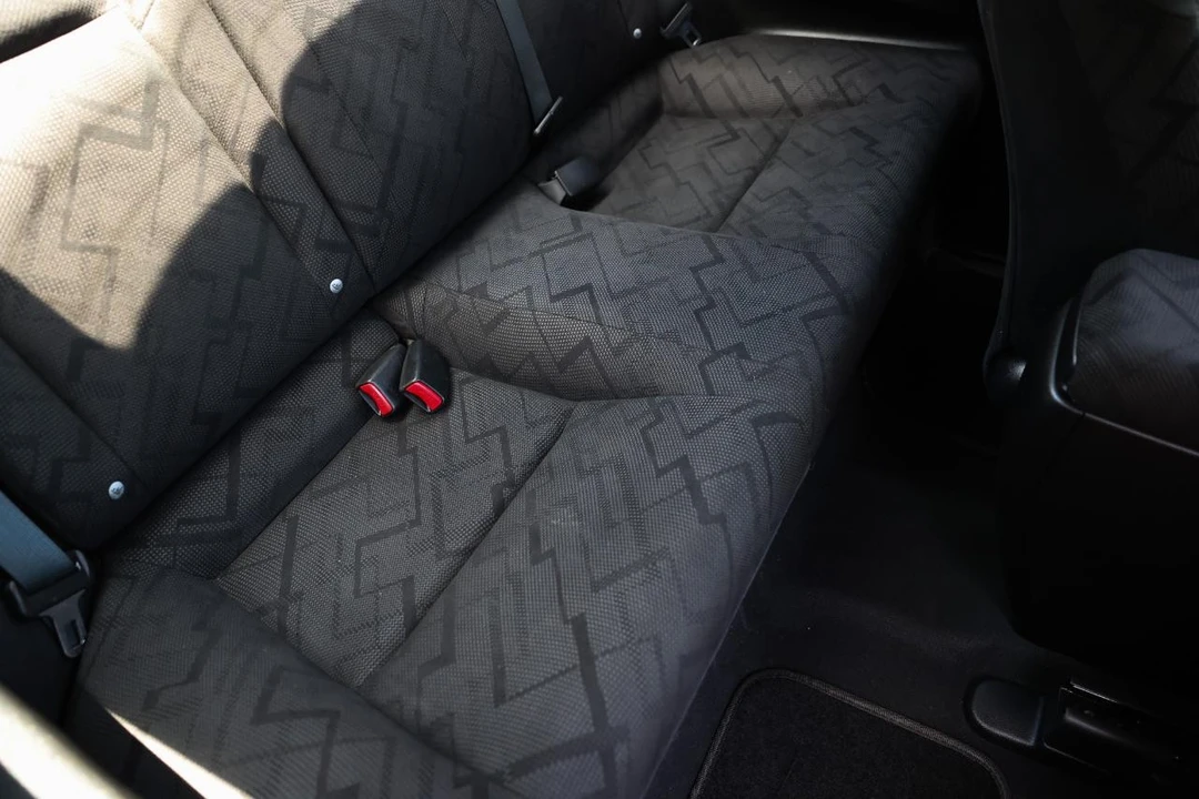 2013 Honda Civic 9th Gen - Image 12 of 31