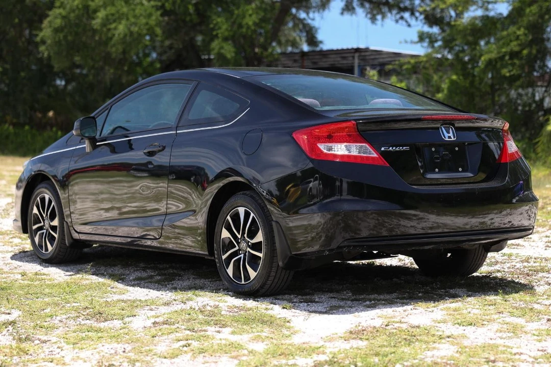 2013 Honda Civic 9th Gen - Image 5 of 31
