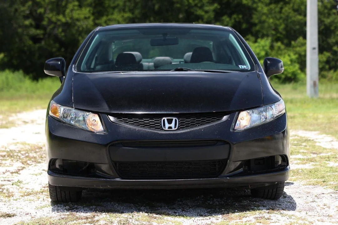 2013 Honda Civic 9th Gen - Image 17 of 31