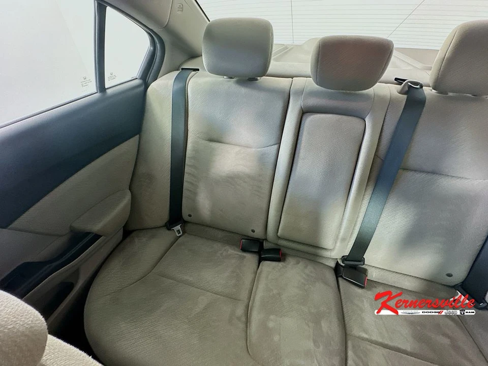 2013 Honda Civic 9th Gen - Image 12 of 24