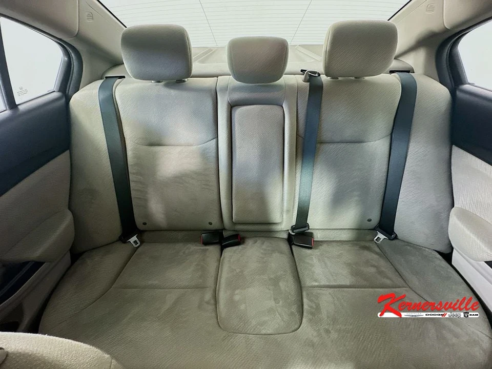2013 Honda Civic 9th Gen - Image 13 of 24