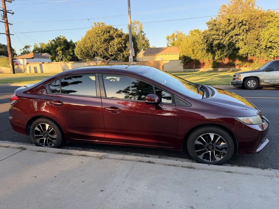 2013 Honda Civic 9th Gen - Image 4 of 22