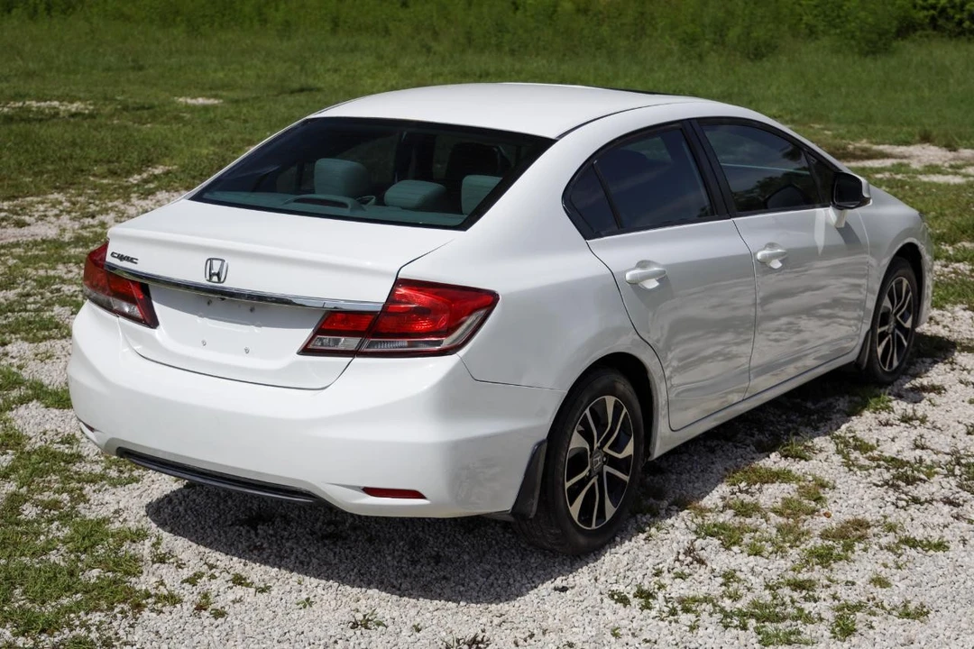 2013 Honda Civic 9th Gen - Image 11 of 31