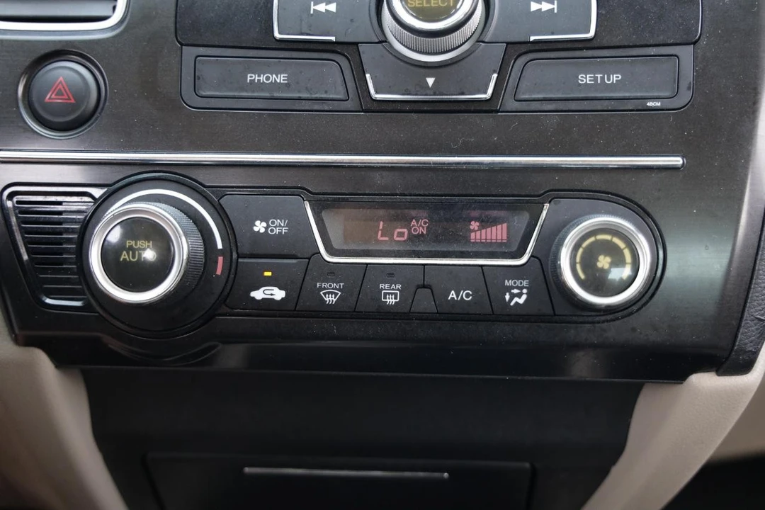 2013 Honda Civic 9th Gen - Image 30 of 31