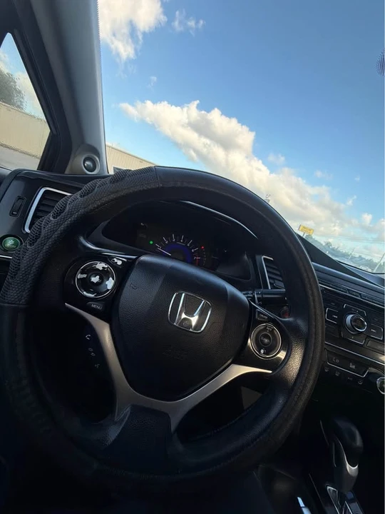 2013 Honda Civic 9th Gen - Image 3 of 20