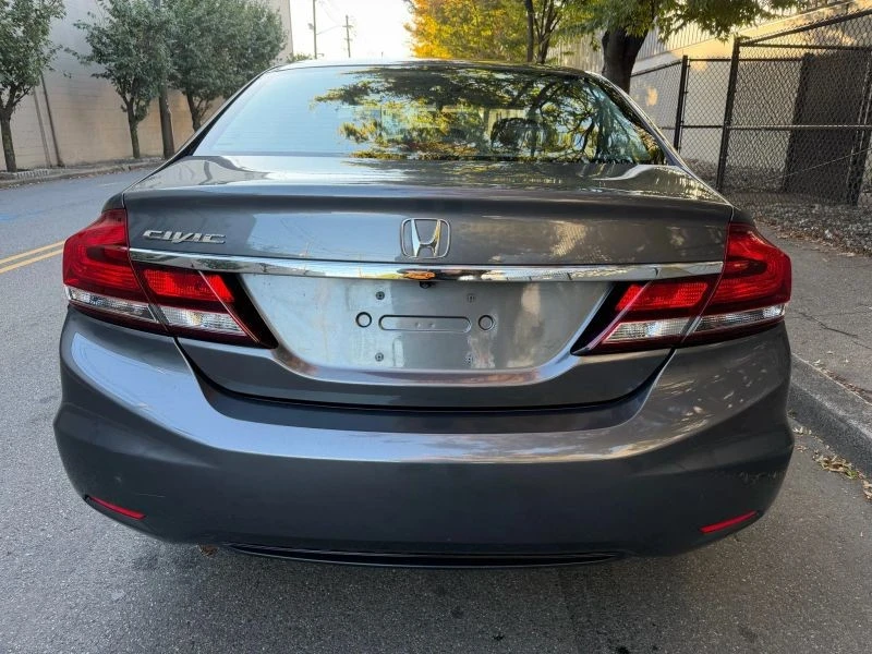 2013 Honda Civic 9th Gen - Image 6 of 12