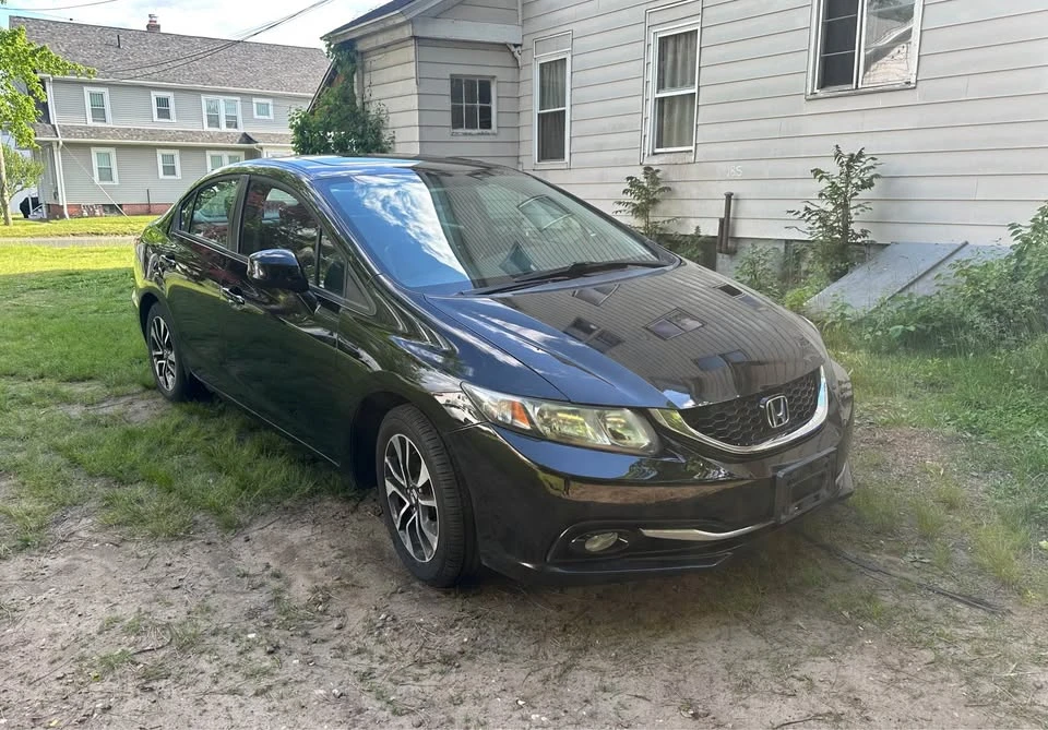 2013 Honda Civic 9th Gen - Image 3 of 9