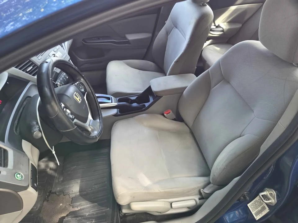 2013 Honda Civic - Image 6 of 7