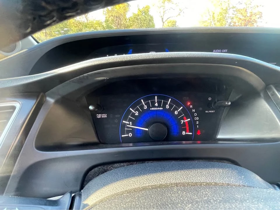 2013 Honda Civic 9th Gen - Image 7 of 11