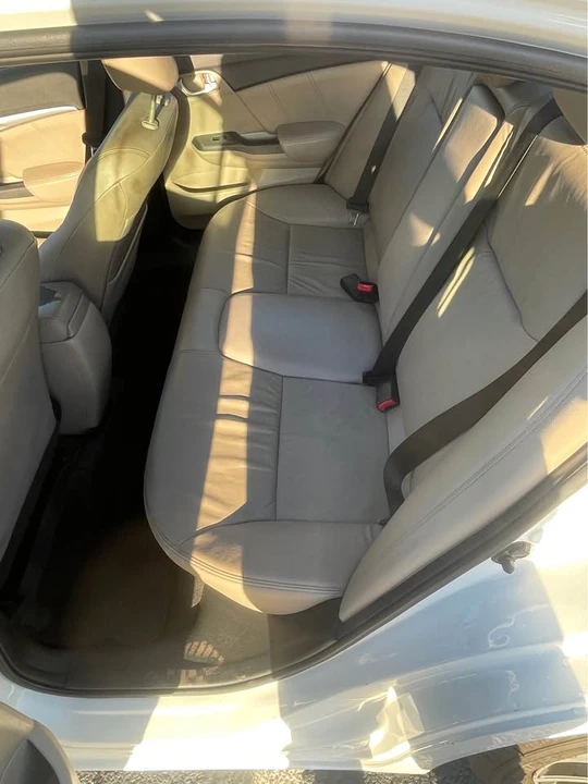 2013 Honda Civic 9th Gen - Image 8 of 11