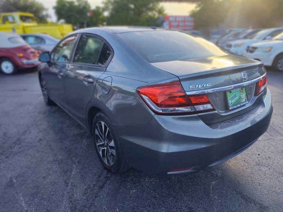 2013 Honda Civic 9th Gen - Image 3 of 19