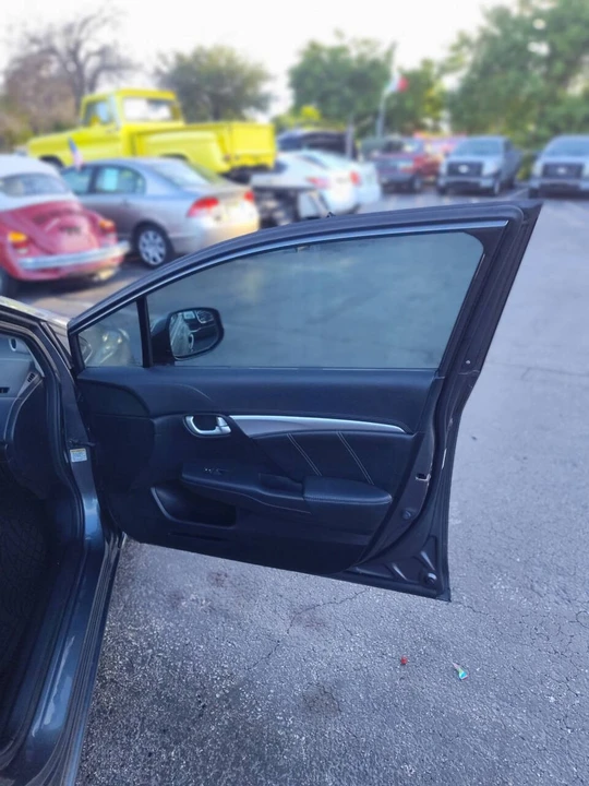 2013 Honda Civic 9th Gen - Image 14 of 19