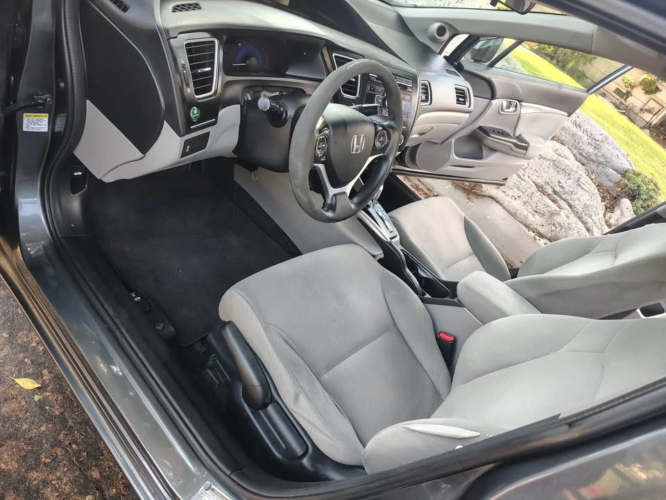 2013 Honda Civic 9th Gen - Image 5 of 10