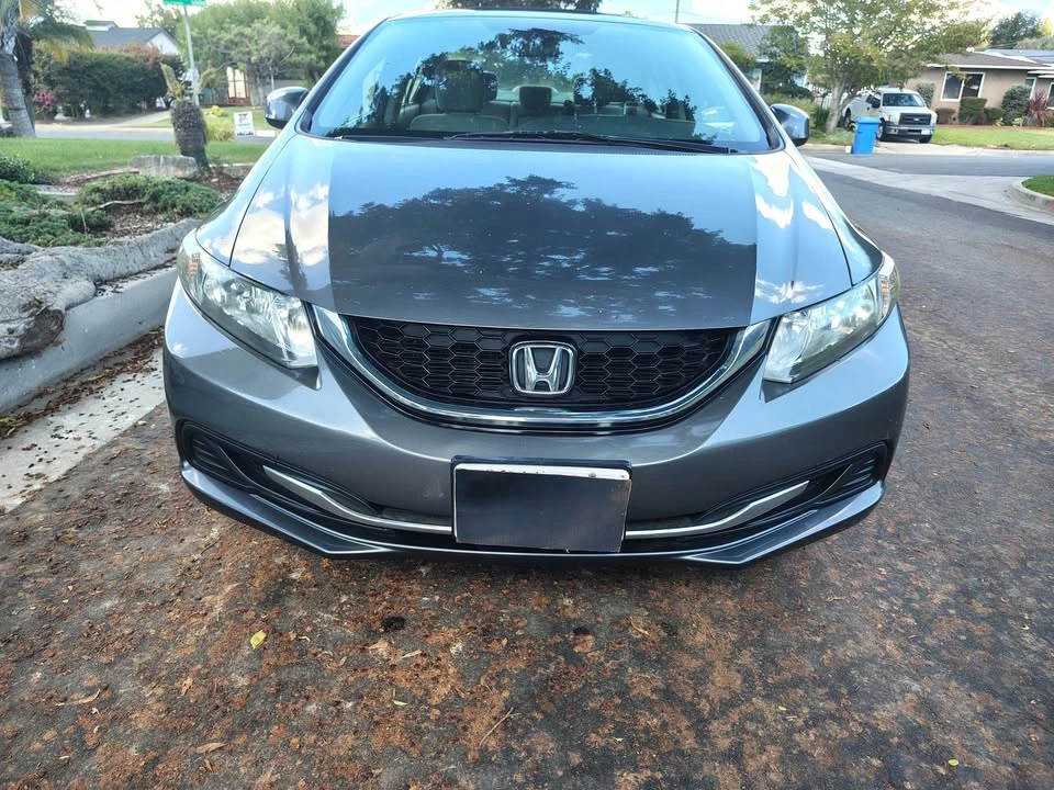 2013 Honda Civic 9th Gen - Image 3 of 10