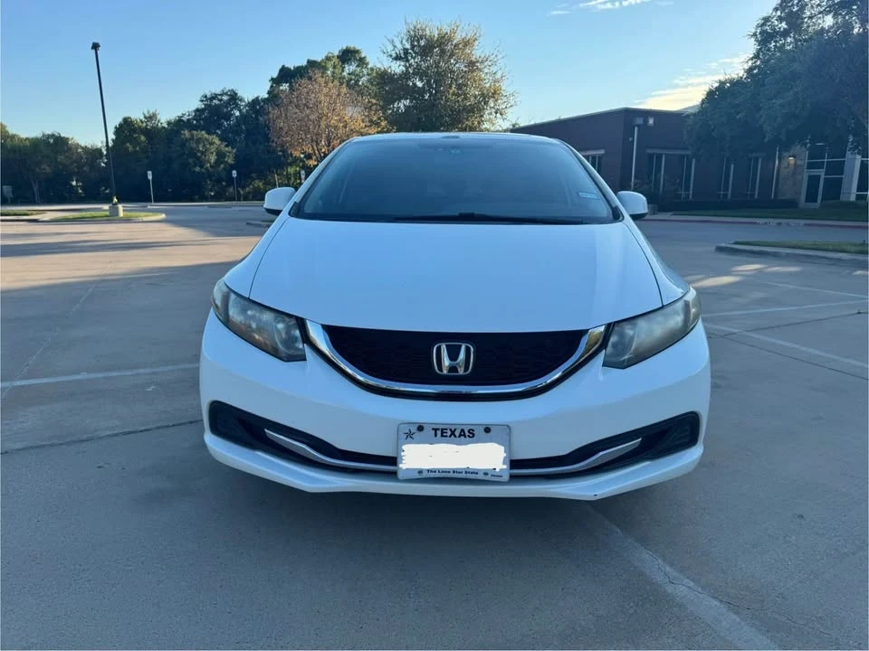 2013 Honda Civic 9th Gen - Image 8 of 16
