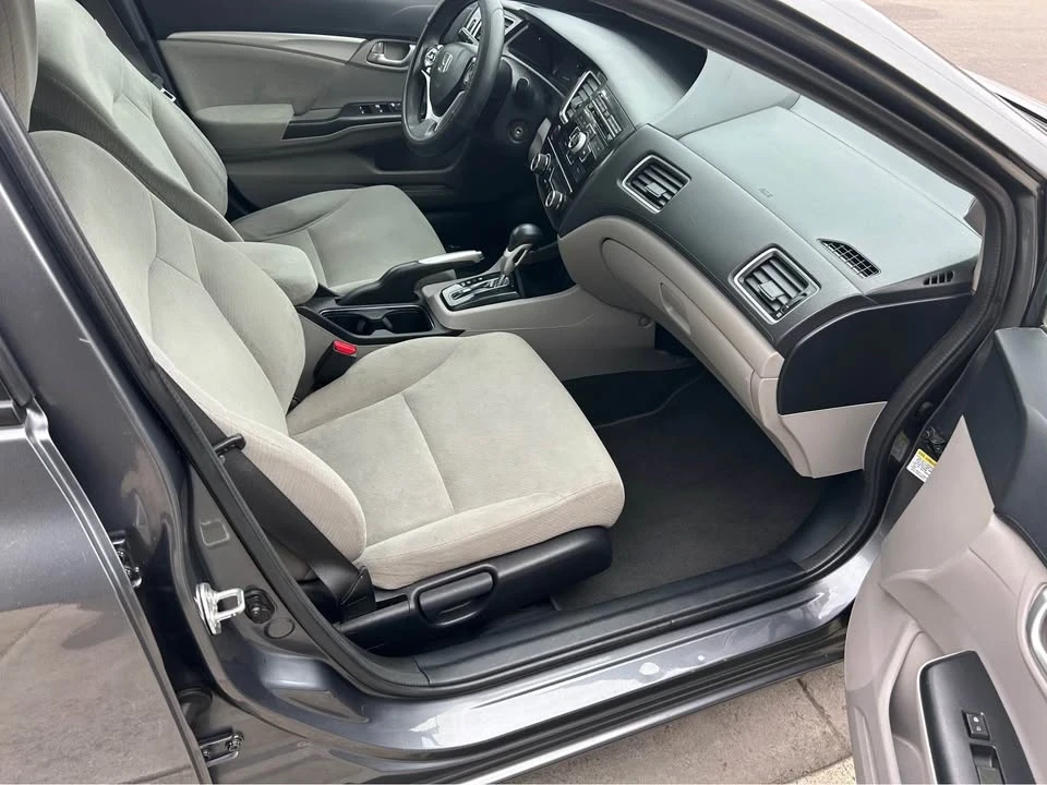 2013 Honda Civic 9th Gen - Image 2 of 8