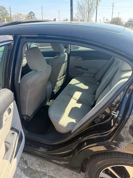 2013 Honda Civic 9th Gen - Image 7 of 12