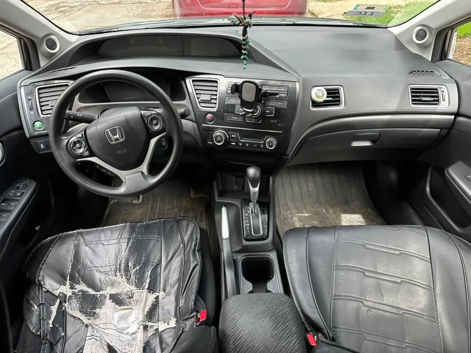 2013 Honda Civic 9th Gen - Image 15 of 17