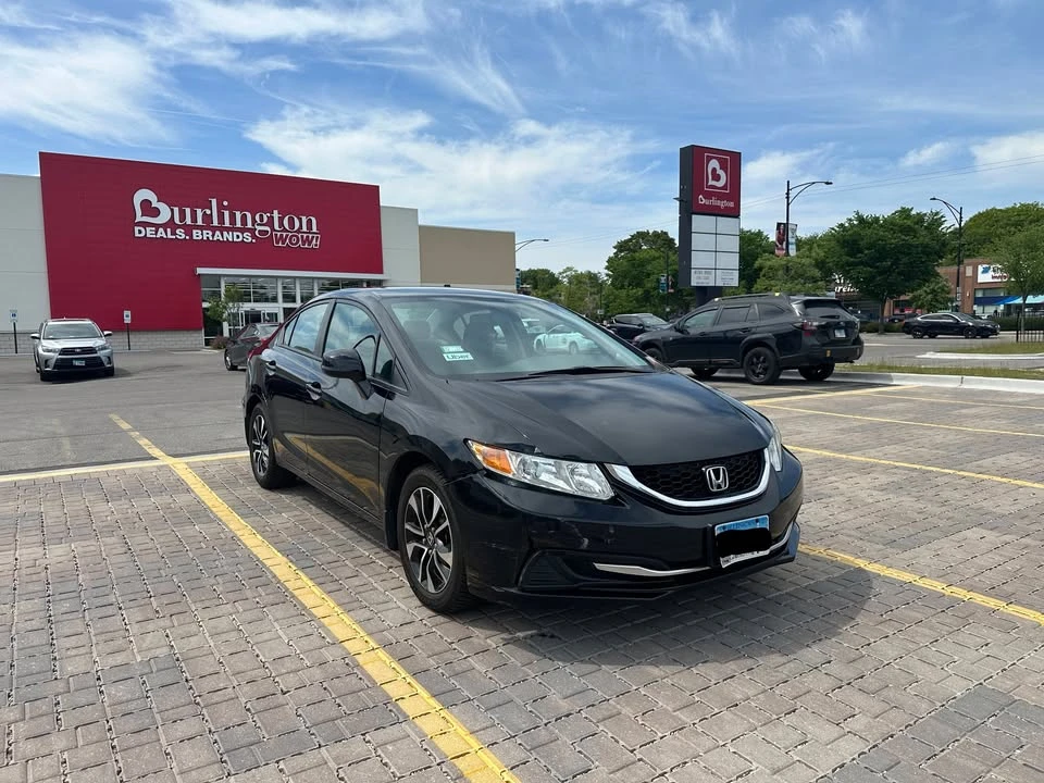 2013 Honda Civic 9th Gen - Image 6 of 17
