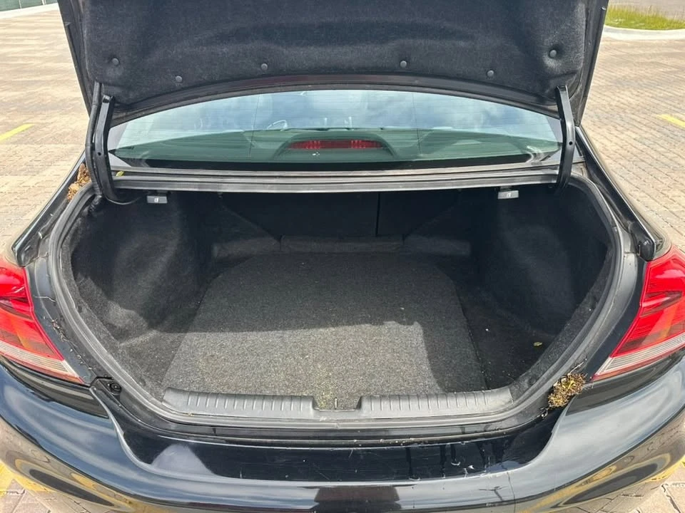 2013 Honda Civic 9th Gen - Image 8 of 17