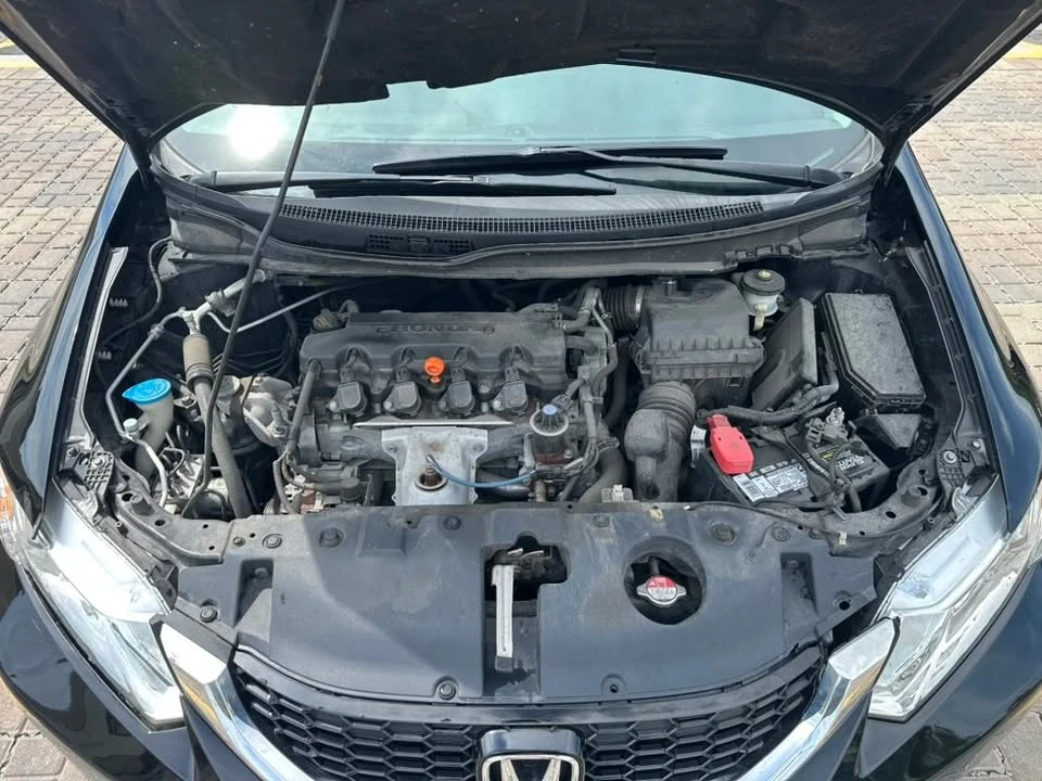 2013 Honda Civic 9th Gen - Image 10 of 17