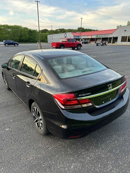 2013 Honda Civic 9th Gen - Image 4 of 15