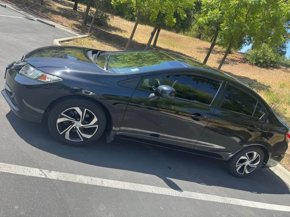 2013 Honda Civic - Image 2 of 9