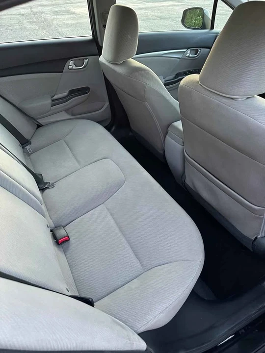 2013 Honda Civic 9th Gen - Image 10 of 15