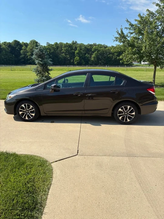 2013 Honda Civic 9th Gen - Image 6 of 14