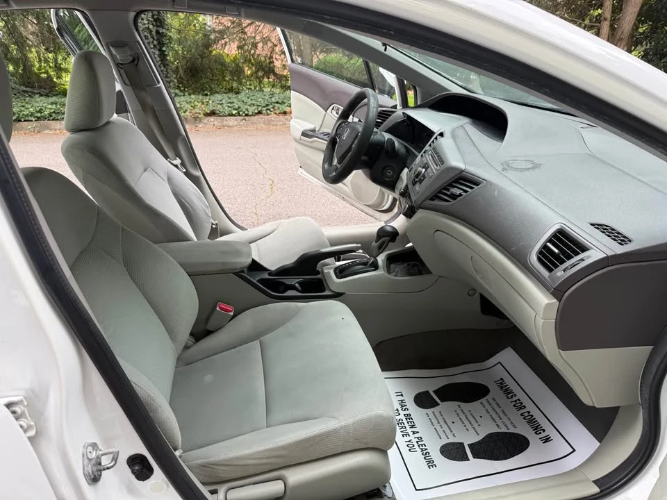 2013 Honda Civic 9th Gen - Image 6 of 8