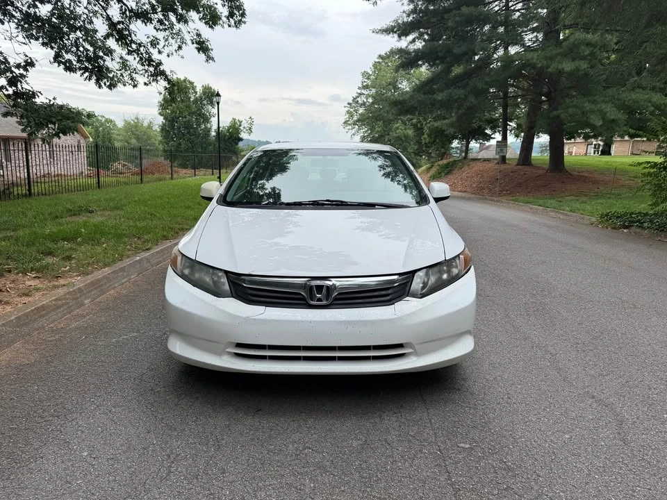 2013 Honda Civic 9th Gen - Image 4 of 8