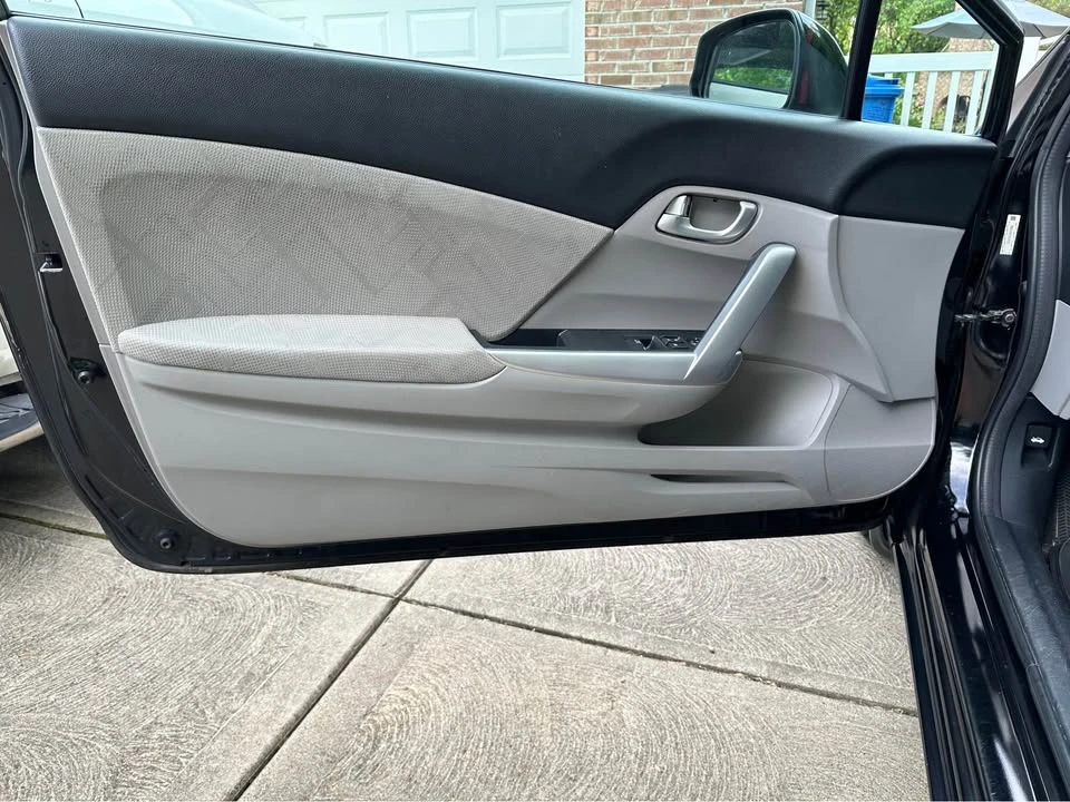 2013 Honda Civic 9th Gen - Image 2 of 8