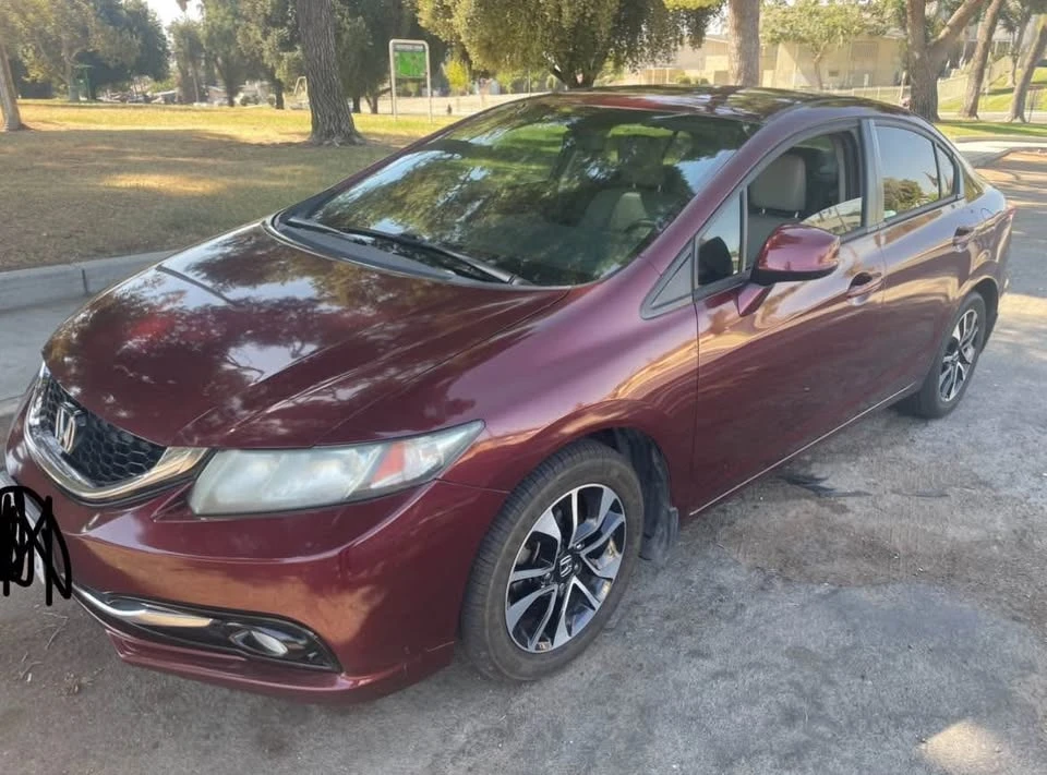 2013 Honda Civic 9th Gen - Image 3 of 9