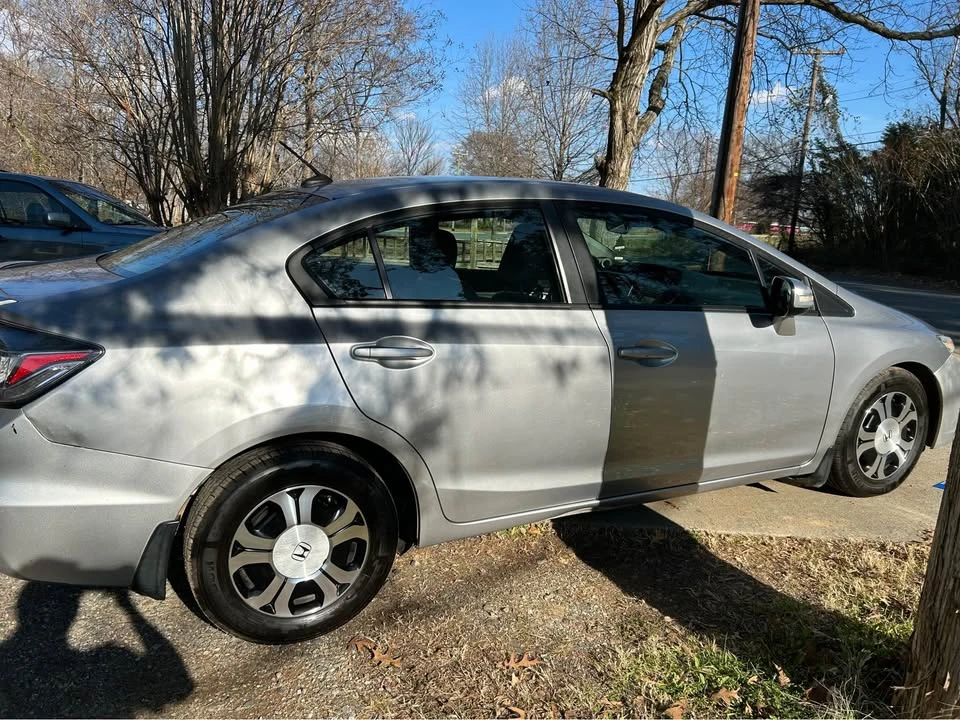 2013 Honda Civic 9th Gen - Image 2 of 14