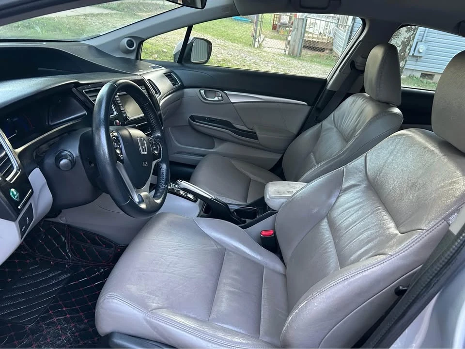 2013 Honda Civic 9th Gen - Image 10 of 14