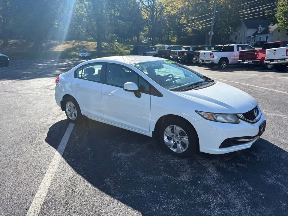 2013 Honda Civic 9th Gen - Image 4 of 5